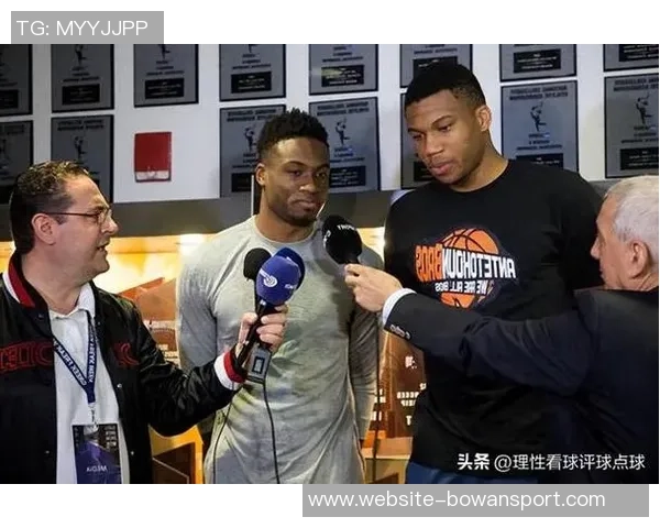 字母哥选择观望雄鹿夺冠前景拒绝提前续约引发关注 字母哥选择观望雄鹿夺冠前景拒绝提前续约引发关注